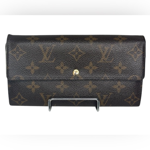 Louis Vuitton Sarah Wallet - Picture 3 of 13